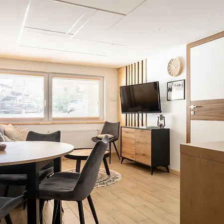 Apartment Pod Dachem W Centrum Apartzakop
